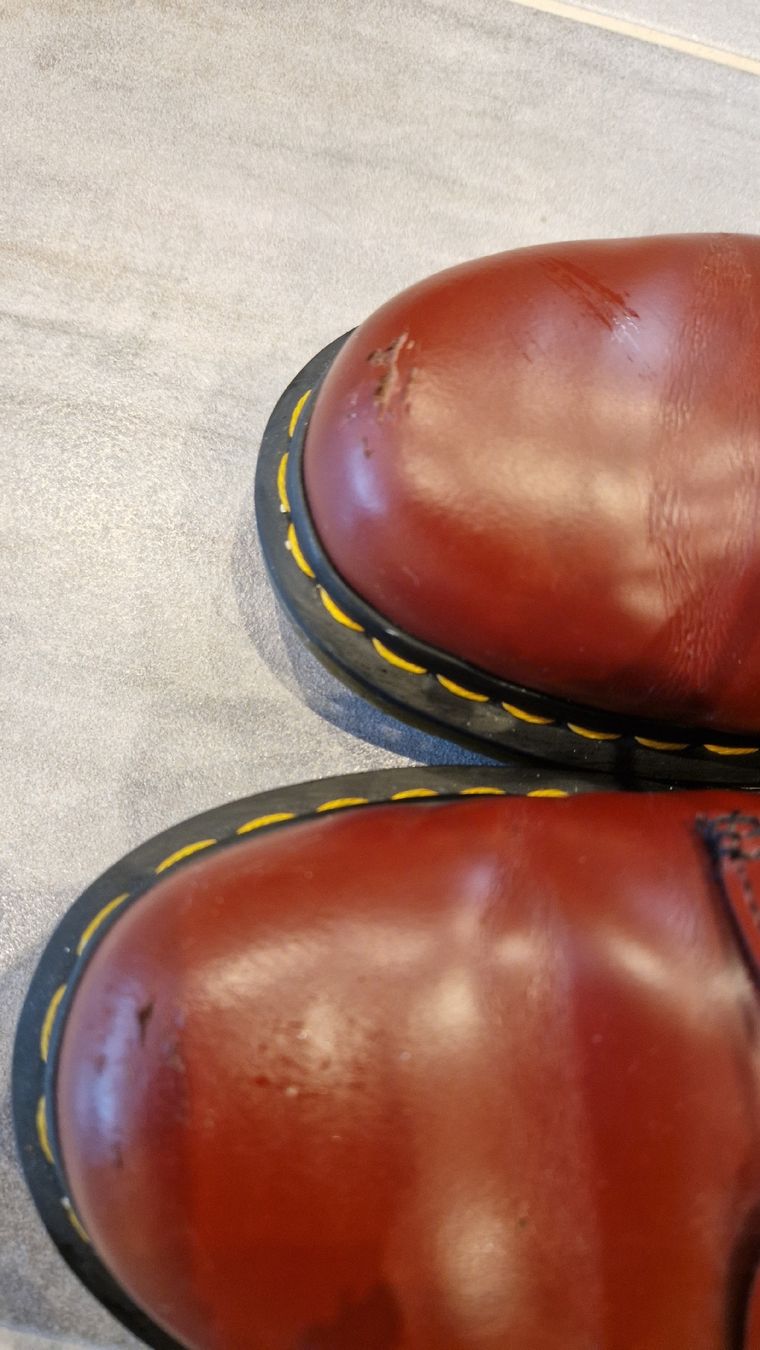 Dr. Martens Herrenschuhe: Doc Martens originale T37 – Gebraucht aus Tavannes von Ramseier1 2