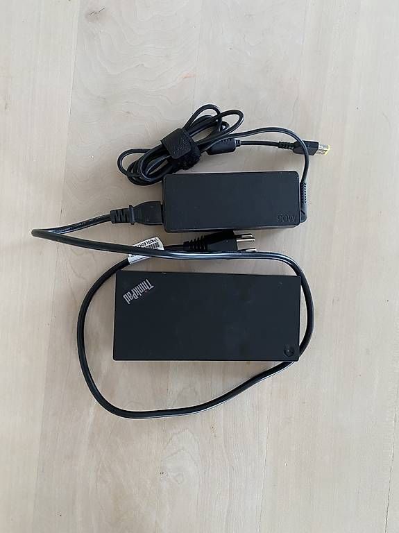 Lenovo Dockingstation: Lenovo Dockingstation - Thinkpad USB-C Dock Gen2 – Gebraucht aus Langendorf von subix