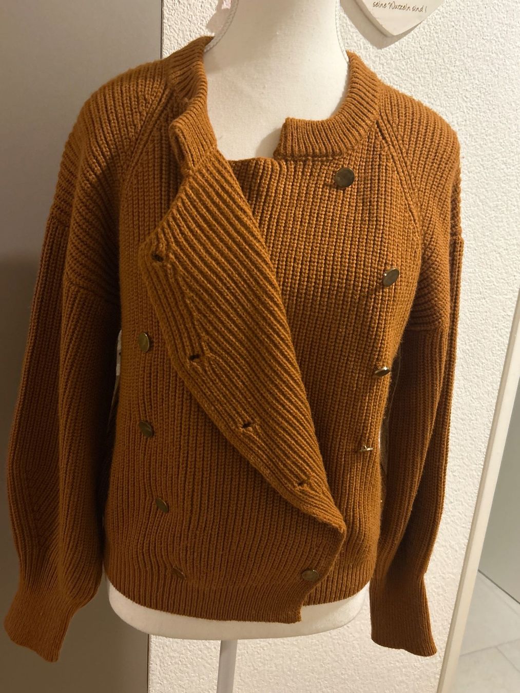 Pullover & Sweatshirts: Pullover/Jäckli braun von Amenapih Gr.1 – Gebraucht aus Brunnen von Nala2929