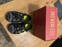KEEN CNX Sandalen Kinder Grösse 24 dunkelblau wie neu