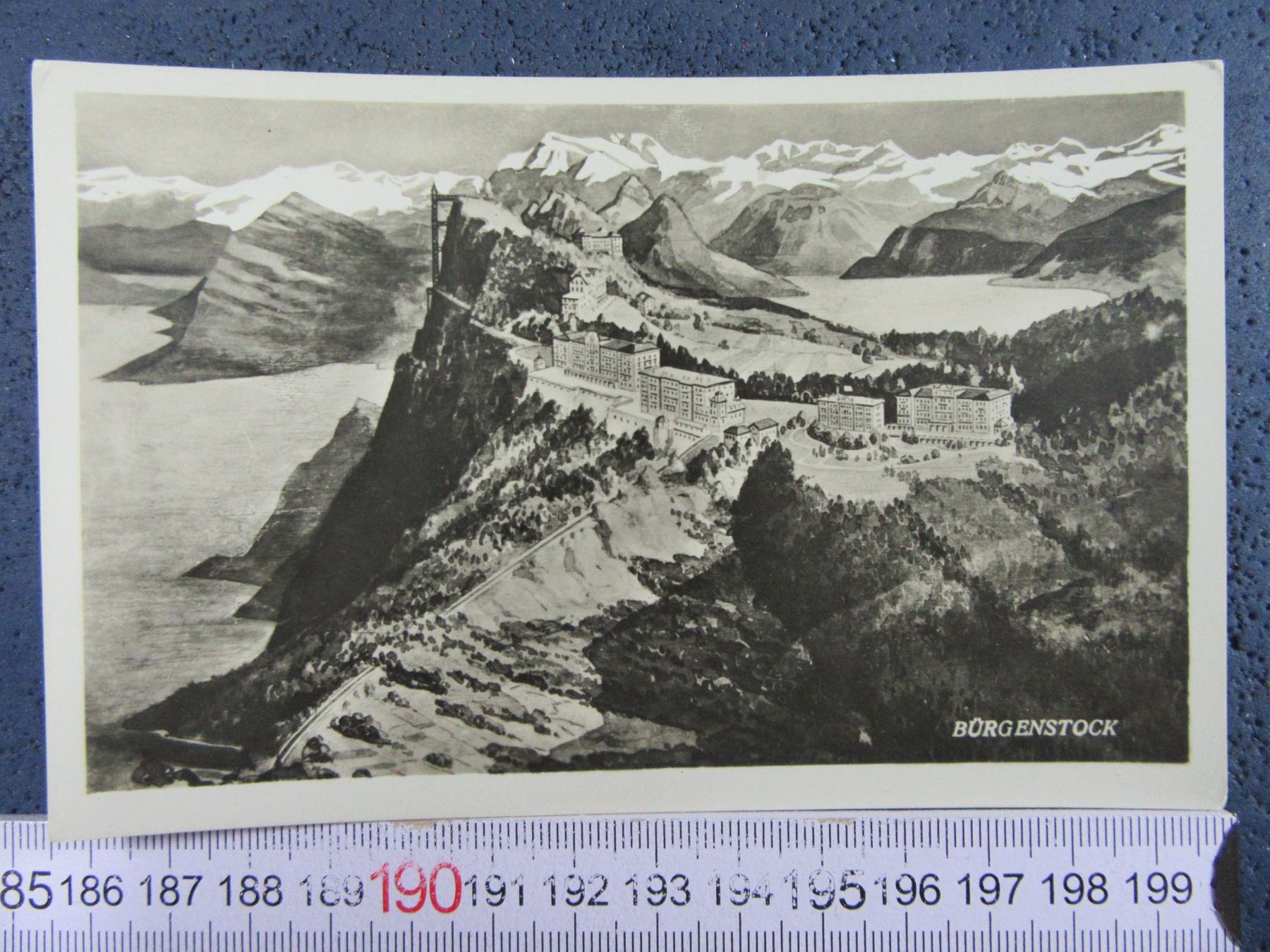 Cartoline postali: BÜRGENSTOCK HOTELS LUFTBILD ONW AK – Usato da Ettingen venduto da Hausi4711