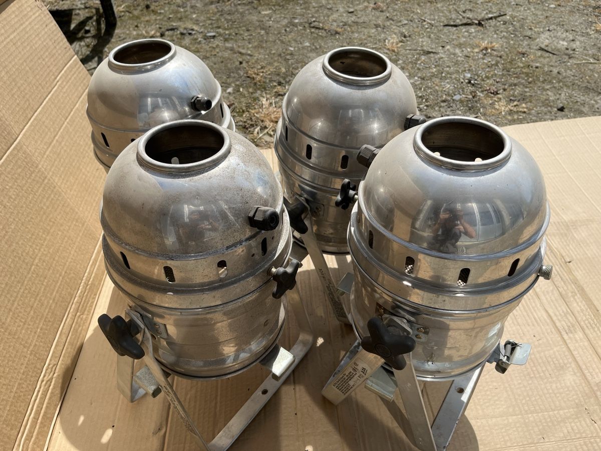 Fari: Scheinwerfer Gehäuse DTS Par 64 Classic Pro, 5 Stück – Difettoso da Boniswil venduto da FindInBox 4
