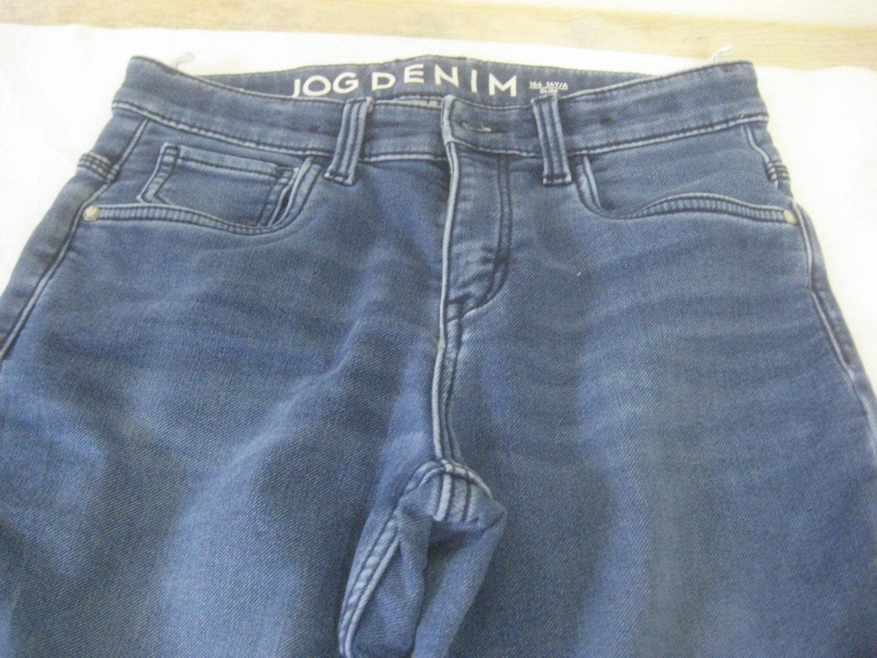 C&A Pantalons: KNABEN HOSE – D'occasion à Uster par flocke1 1