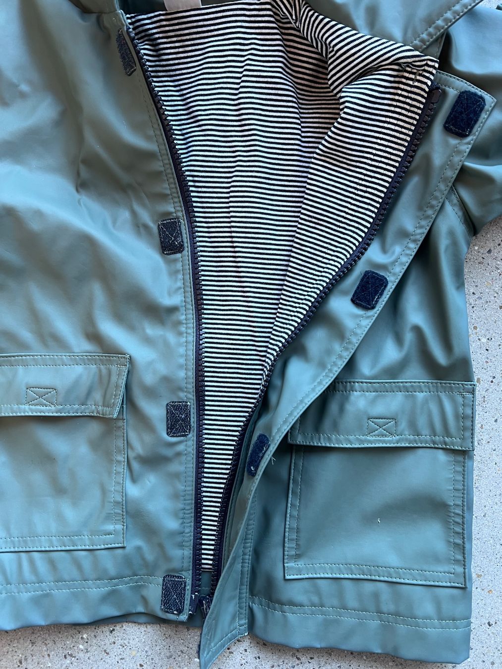 Petit Bateau Giacche & Cappotti: Petit Bateau Regenjacken 24M / 86cm – Usato da Zürich venduto da rebeccapf 3