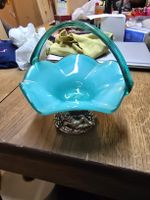 Glas Schale mit Engelsfigur und Trauben (D)