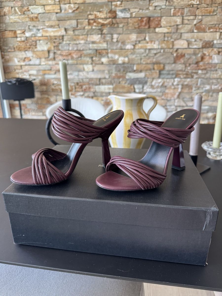 Scarpe da donna: Chaussures à talons Patrizia Pepe  – Nuovo e nell'imballaggio originale da Davos Platz venduto da taja2 4