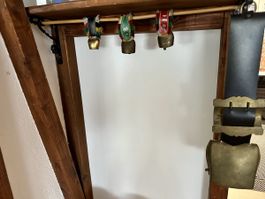 Kuhglocken Set 4 Stück verschiedene Grösse und Ornamente</b>