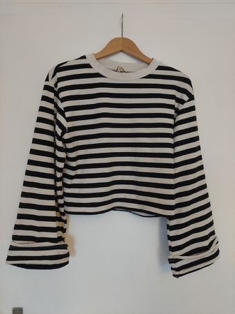 Cooler Ringelpullover mit weiten Ärmeln, Grösse XS