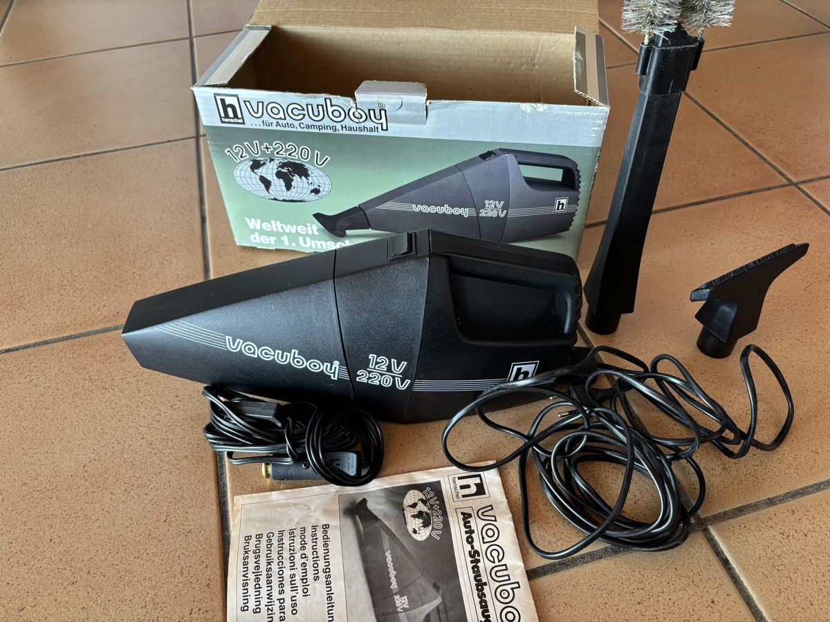 Staubsauger & Zubehör: Aspirateur à main – Gebraucht aus Delémont von Vendeur_3 1