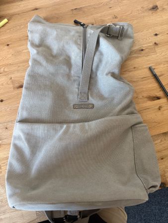 Moderner Rucksack/Shopper aus Canvas