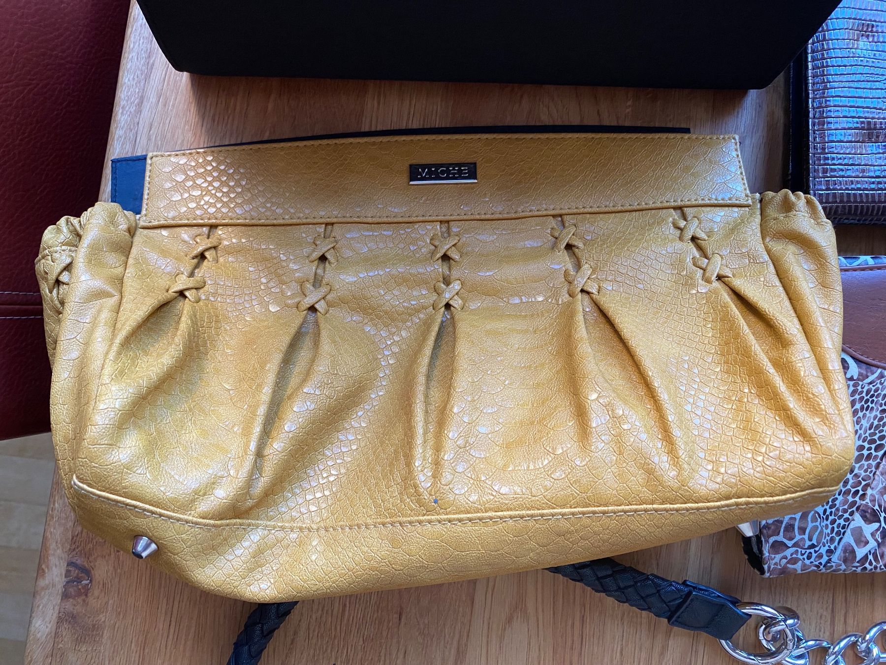 Borse da donna: 4er Set Damen Handtaschen – Usato da Volketswil venduto da Pabut 5