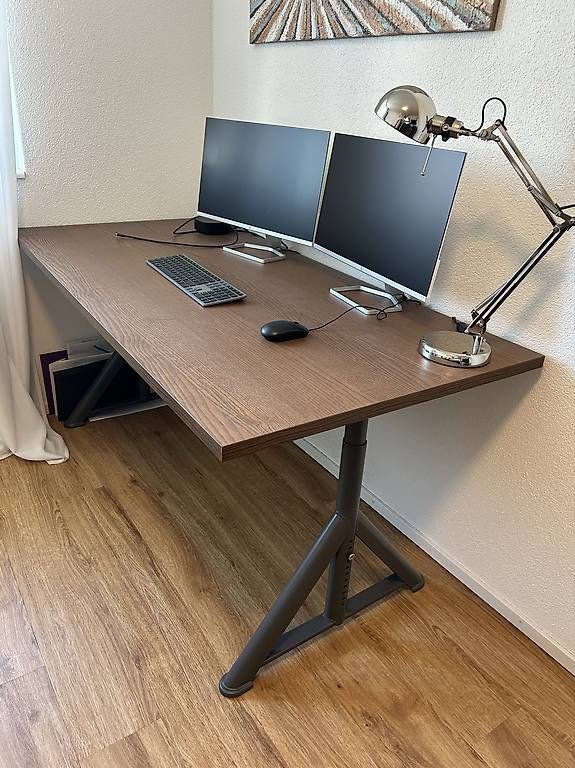 Scrivanie: Schreibtisch Holz braun  – Usato da Regensdorf venduto da rob_c7xr 1