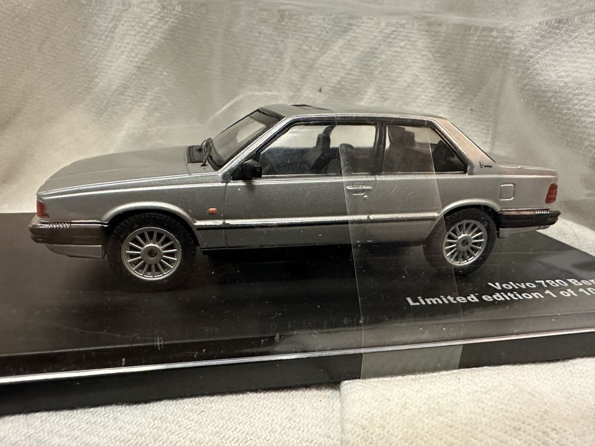 Volvo Modellini d'auto: Volvo 780 bertone Limited  – Nuovo (secondo la descrizione) da Reinach AG venduto da rares75 1