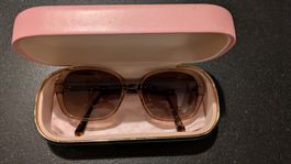 Lunettes de soleil Kate Spade, étui inclus, neuves