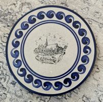 Keramikteller Schlierbach mit Kirche und Rathausm
