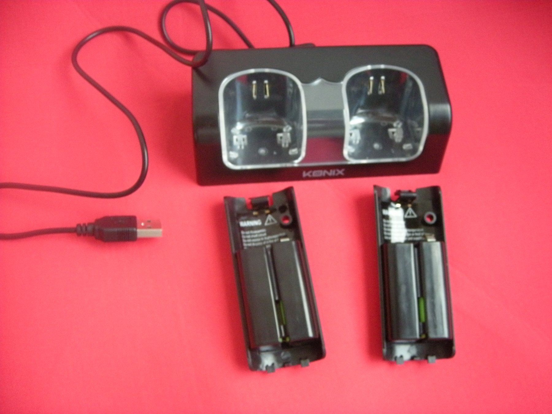 Nintendo Console: Wii Remote Kontrol Ladestation mit 2 Akkus – Usato da Spreitenbach venduto da Sniper8952 1