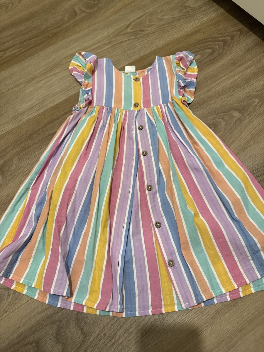 Vestiti & Gonne: Three cute summer dresses, size 110 – Usato da Adliswil venduto da Sale12 3