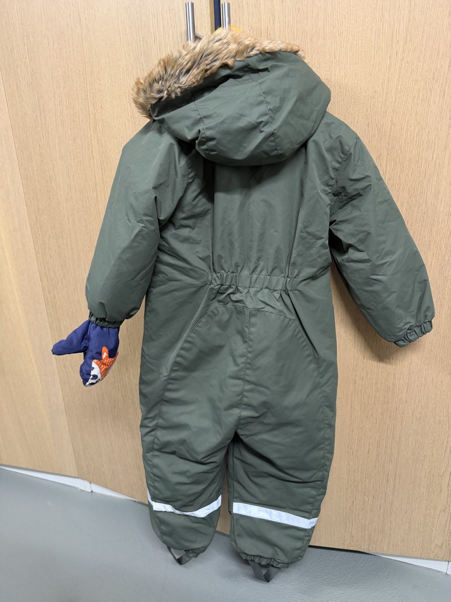 H&M Completi: Schneeanzug H&M Gr.98 – Usato da Rothenhausen venduto da dbu_gh52 2