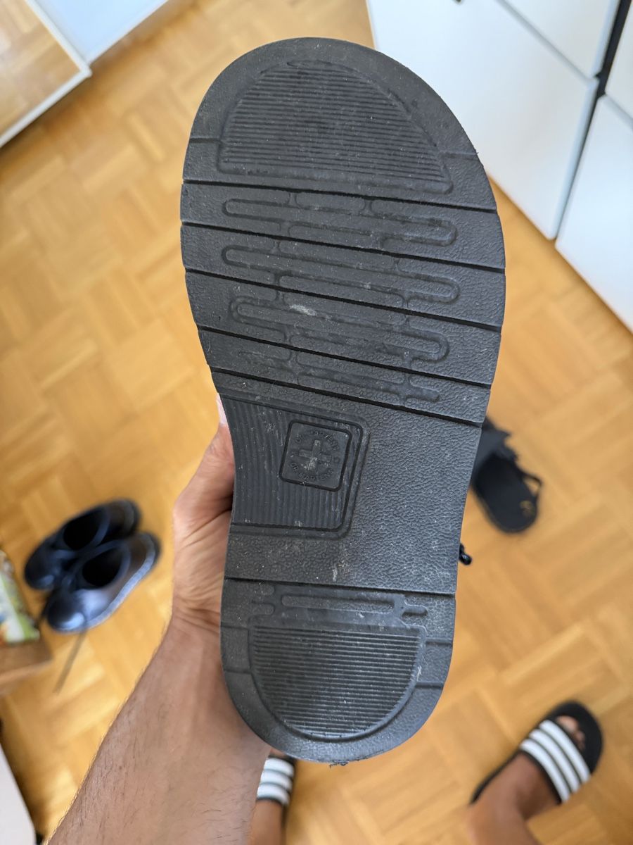 Dr. Martens Herrenschuhe: Dr. Martens – Neu (gemäss Beschreibung) aus Onex von David813 3