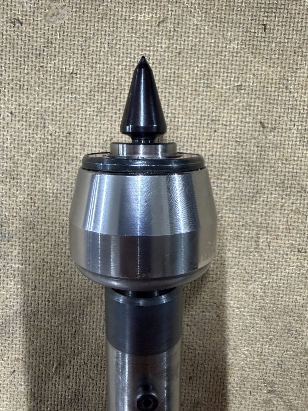 Outils pour métaux et serrurerie: Mitlaufende Zentrierspitze Röhm MK2 – D'occasion à Zuchwil par dragosmd-maschinen 3