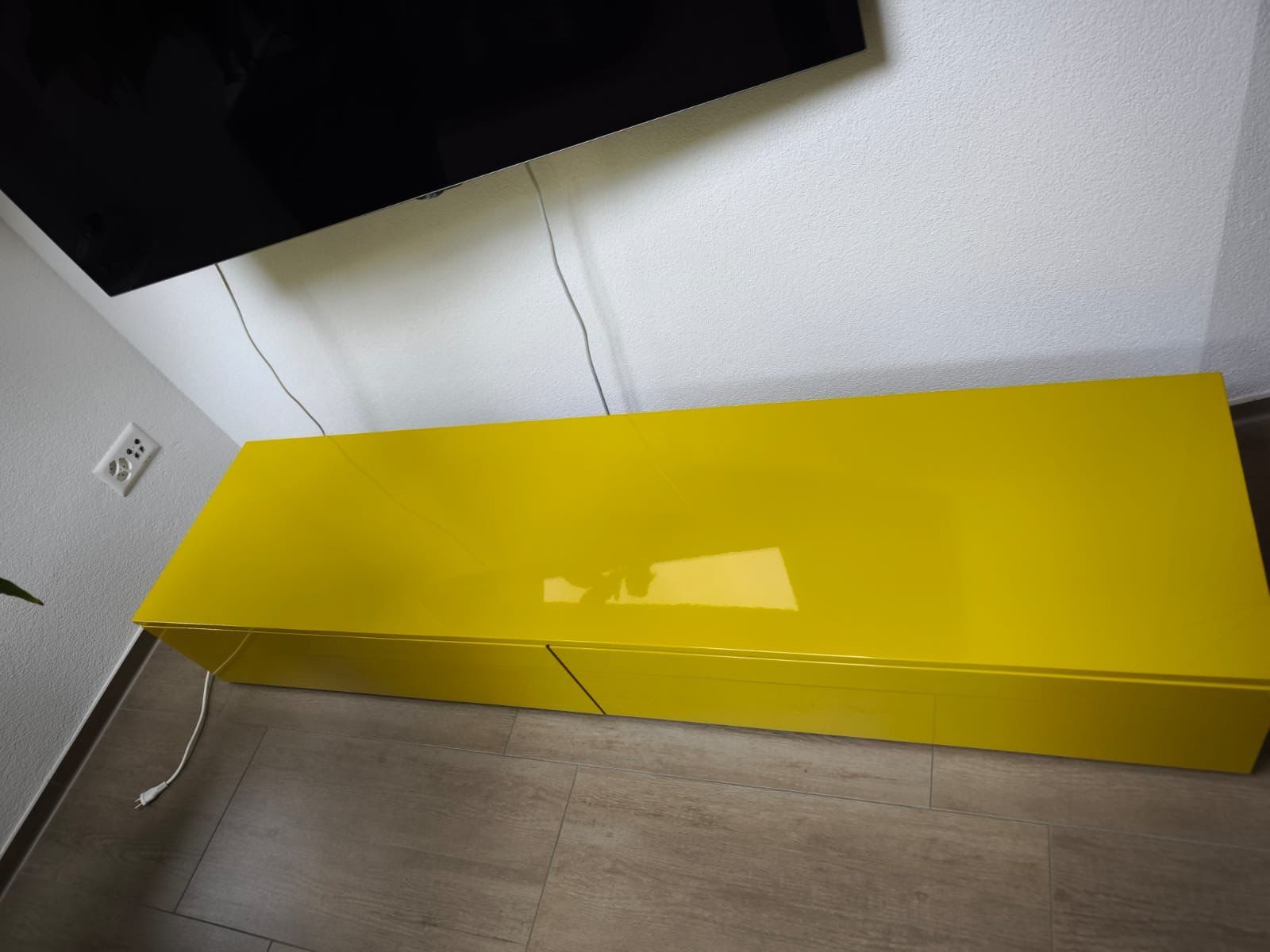 TV Möbel: Sideboard, TV Möbel – Gebraucht aus Jenaz von Cellino0