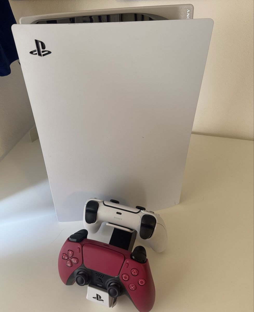 Sony Console: PlayStation 5 – Usato da Losone venduto da Jaurisse.martinoni