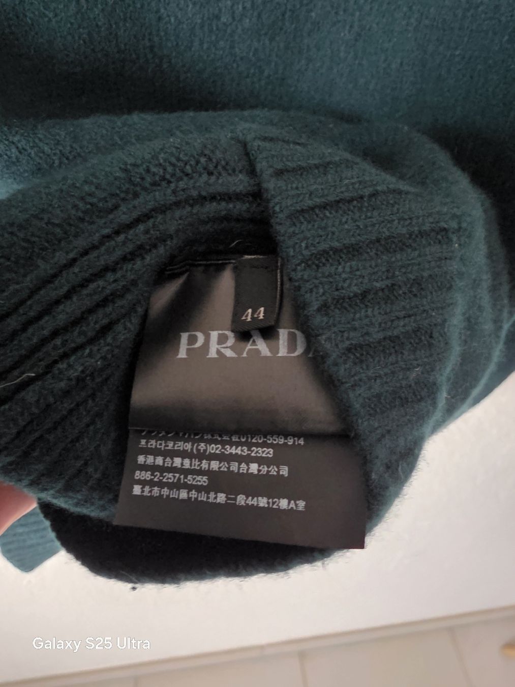 Prada Maglioni & Felpe: Prada Rollkragenpullover mit Ellbogenpatches Gr 40/42(It.44) – Usato da Kölliken venduto da ann_vf62 4
