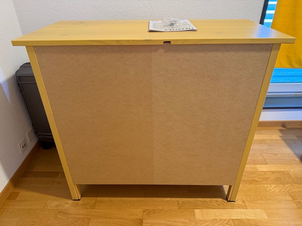 Ikea Cassettiere: Kommode IKEA HEMNES 108x50x96cm – Usato da Bern venduto da ZigaD 3