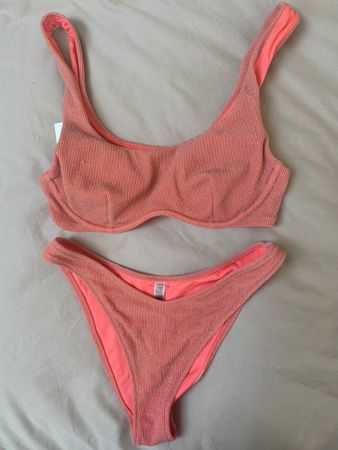 Neues Bikini in Koralle, Grösse S