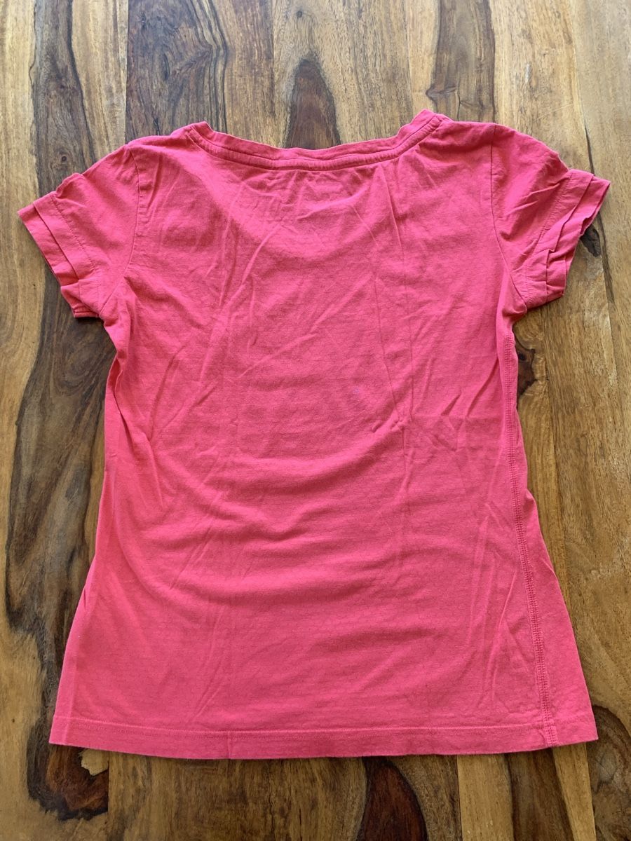 Reebok T-Shirts: Reebok T-shirt pink | Grösse M – Gebraucht aus Plaffeien von olpari 1