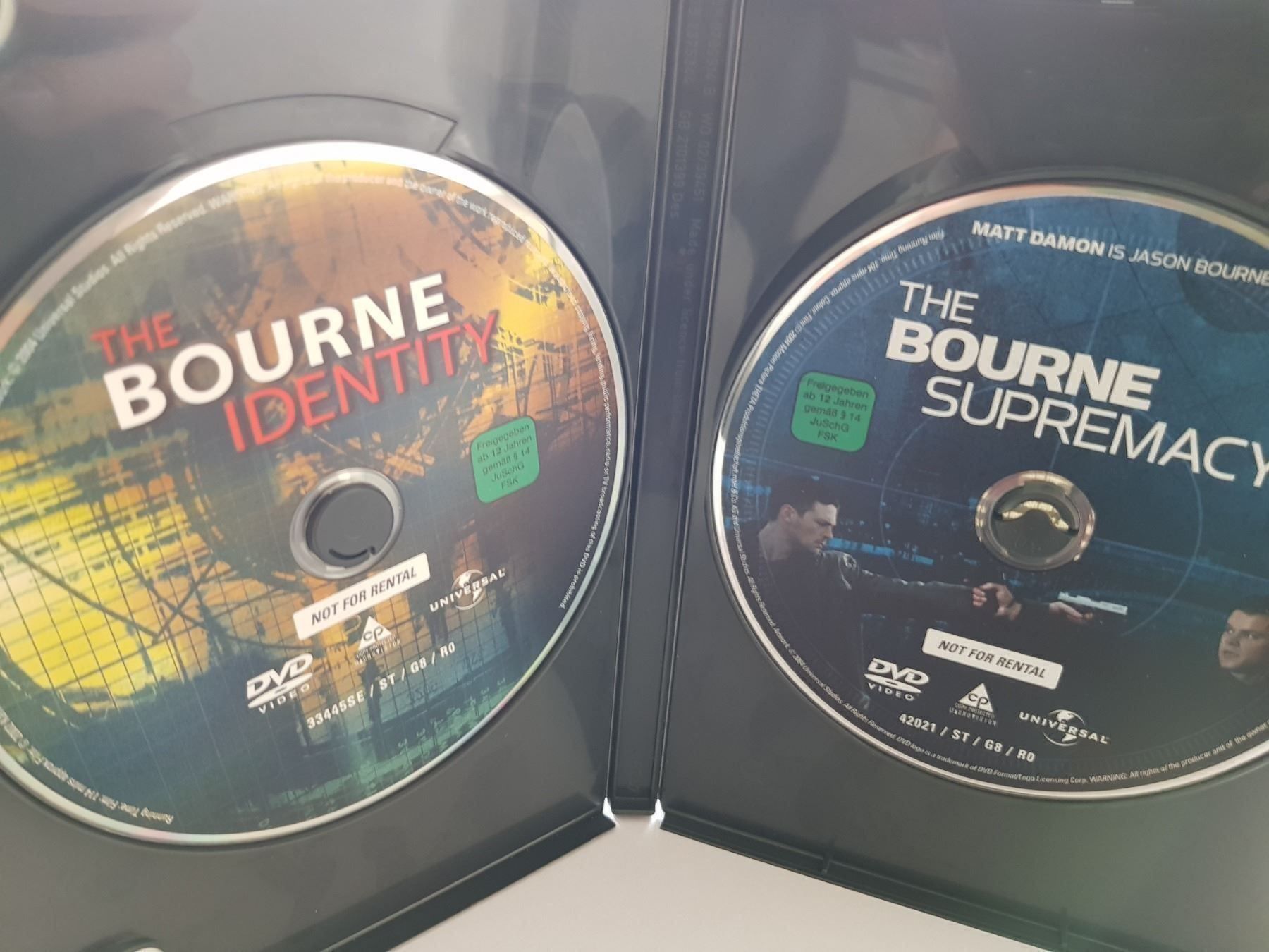 Tutti i DVDs: die bourne 1 + 2 - (2 Filme in einem) – Usato da Dübendorf venduto da kb86_MOVIE 2
