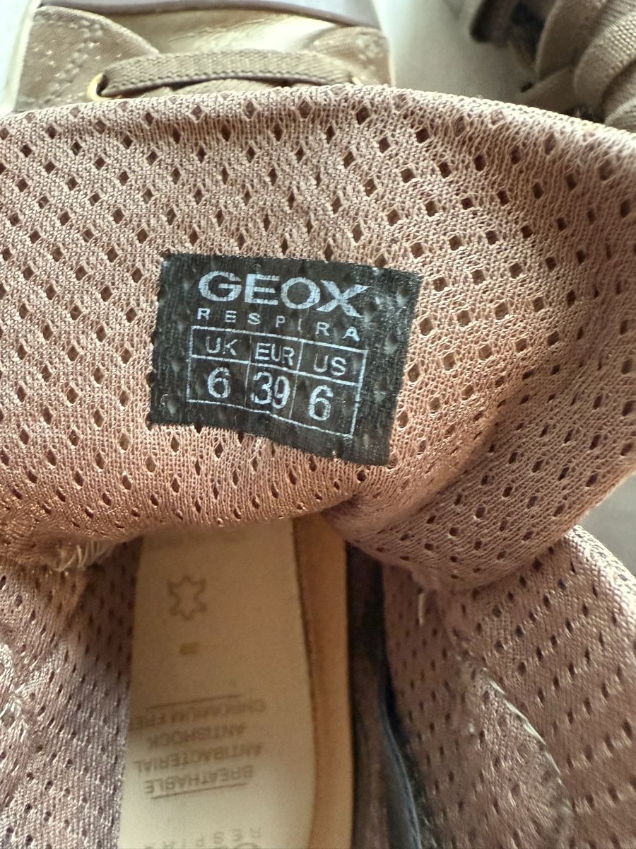 Geox Scarpe per ragazze: Geox Kalispera High Sneaker Gr.39 – Usato da Dinhard venduto da SternZ 3