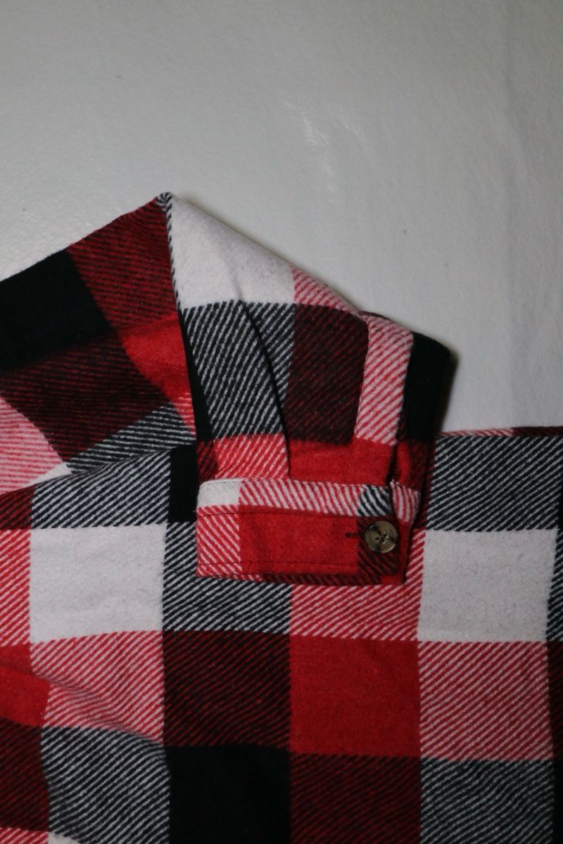 Chemises: Camicia a quadri rossa, bianca e nera - Taglia M - Nuova – Neuf avec emballage d'origine à Würenlingen par Korab97 2