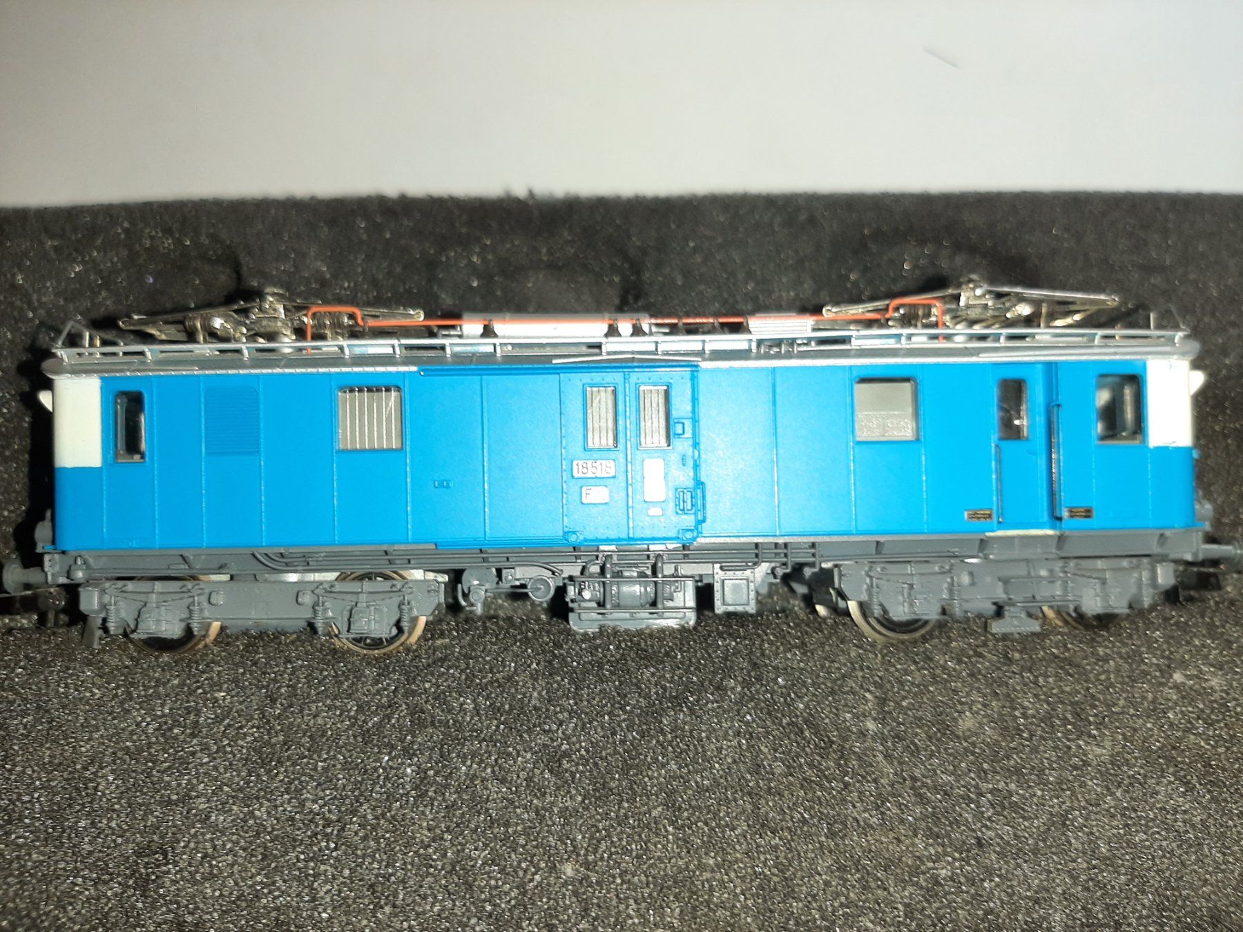 Roco Modelleisenbahnen: ROCO 18518 Fe 4/4 – Gebraucht aus Avully von RIVALIS 2