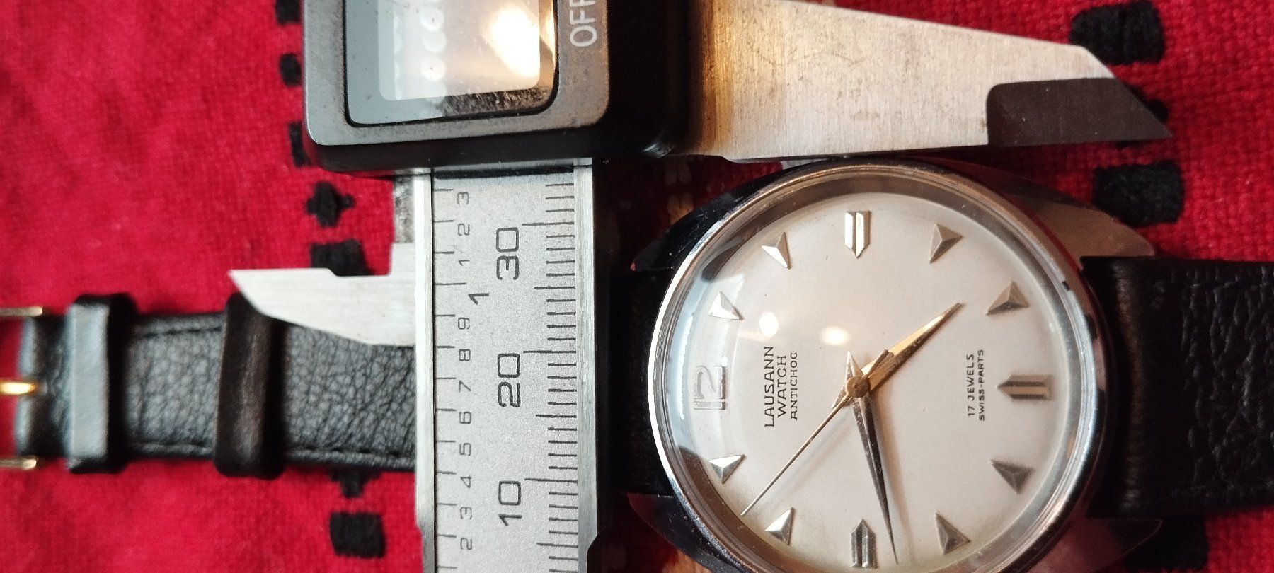 Montres: montre lausann – D'occasion à La Chaux-de-Fonds par jac_9llg 5