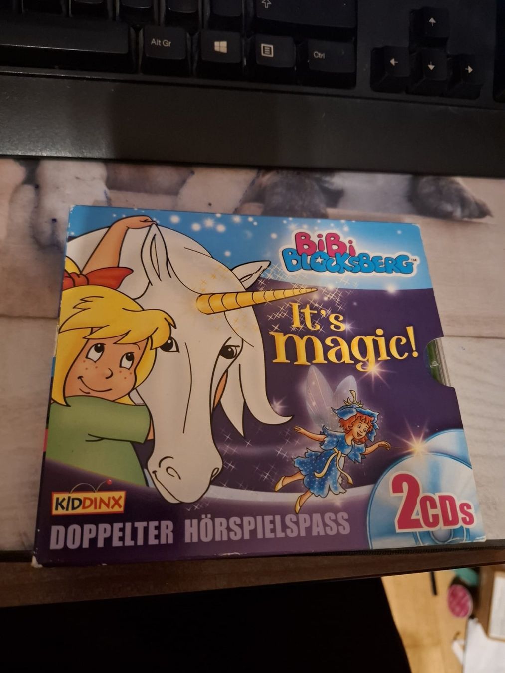 CD: Bibi Blocksberg CD - It's Magic! Doppel CD - Top Zustand! – Nuovo (secondo la descrizione) da Neerach venduto da rot_w2wn
