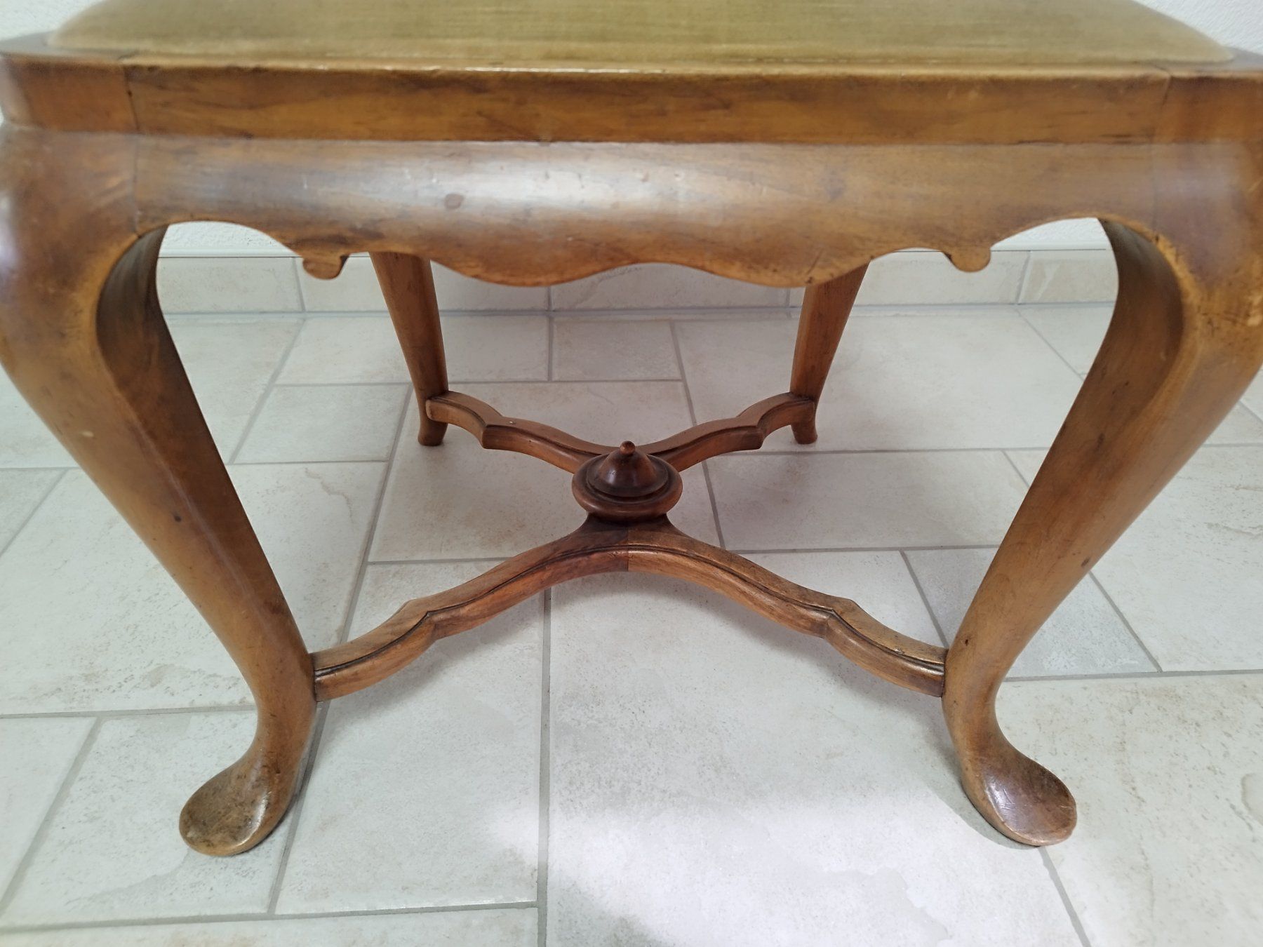 Chaises: Antike Stühle Barock oder Louis-XV Stil / Total CHF 60.- – D'occasion à Urtenen-Schönbühl par Kernbeisser25 3