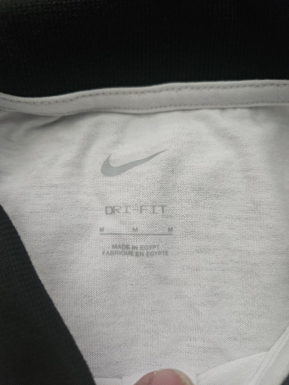 Nike Magliette Polo: Nike Polo Shirt Gr.M – Nuovo e nell'imballaggio originale da Emmenbrücke venduto da TopGato 2