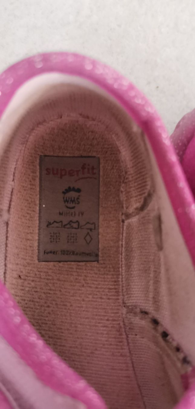 Superfit Scarpe per ragazze: Superfit Hausschuhe Gr. 28 Pink Einhorn – Usato da Benken SG venduto da Ele09 3