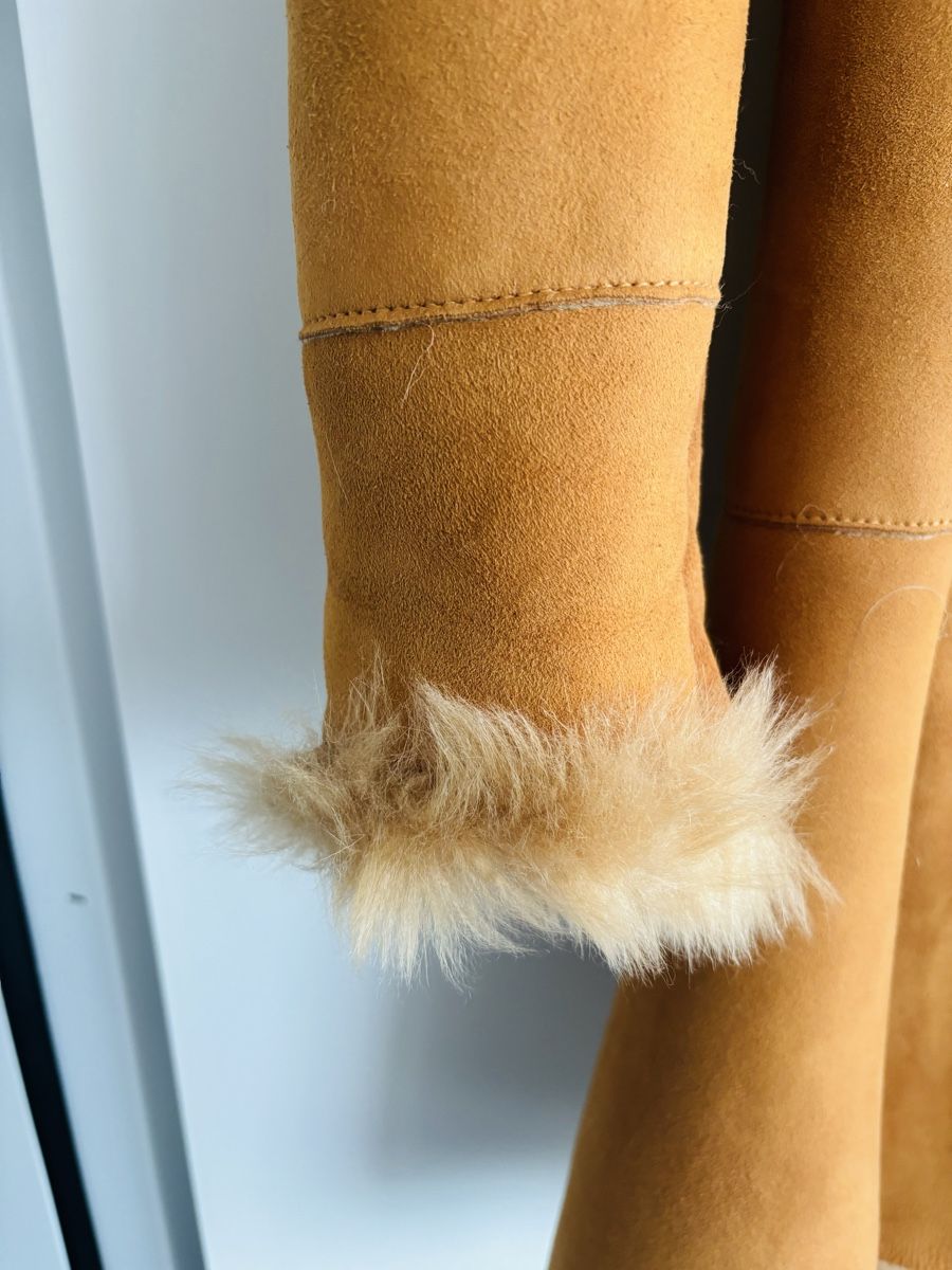 Cappotti: Cozy Shearling Coat for Winter – Nuovo (secondo la descrizione) da Zug venduto da MyraTho 2