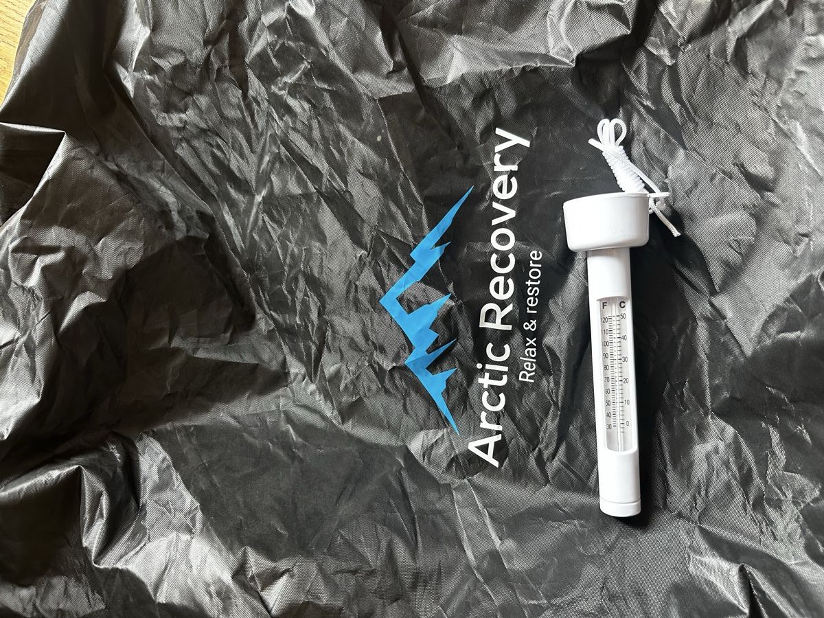 Piscine: Arctic Recovery Ice Bath Foldable, good condition – Usato da Zürich venduto da kat_v6xx 2