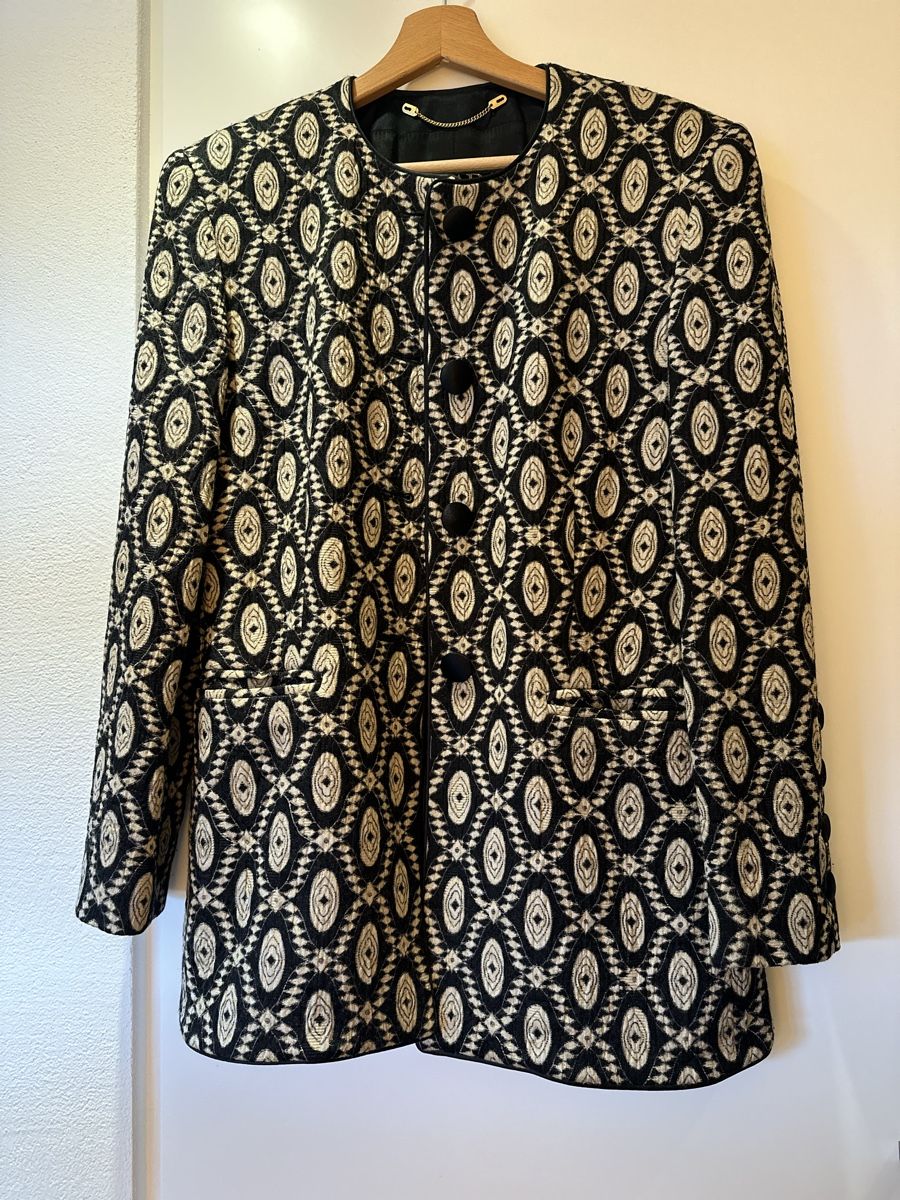 Escada Giacche: ESCADA wool and silk blazer s36/38 – Usato da Triesenberg venduto da mel_d8gv 2