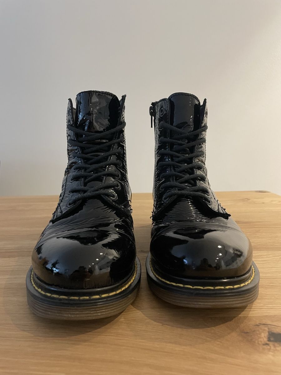 Scarpe da donna: Schicke Winterstiefeletten – Usato da Chur venduto da buc_6tcp 1