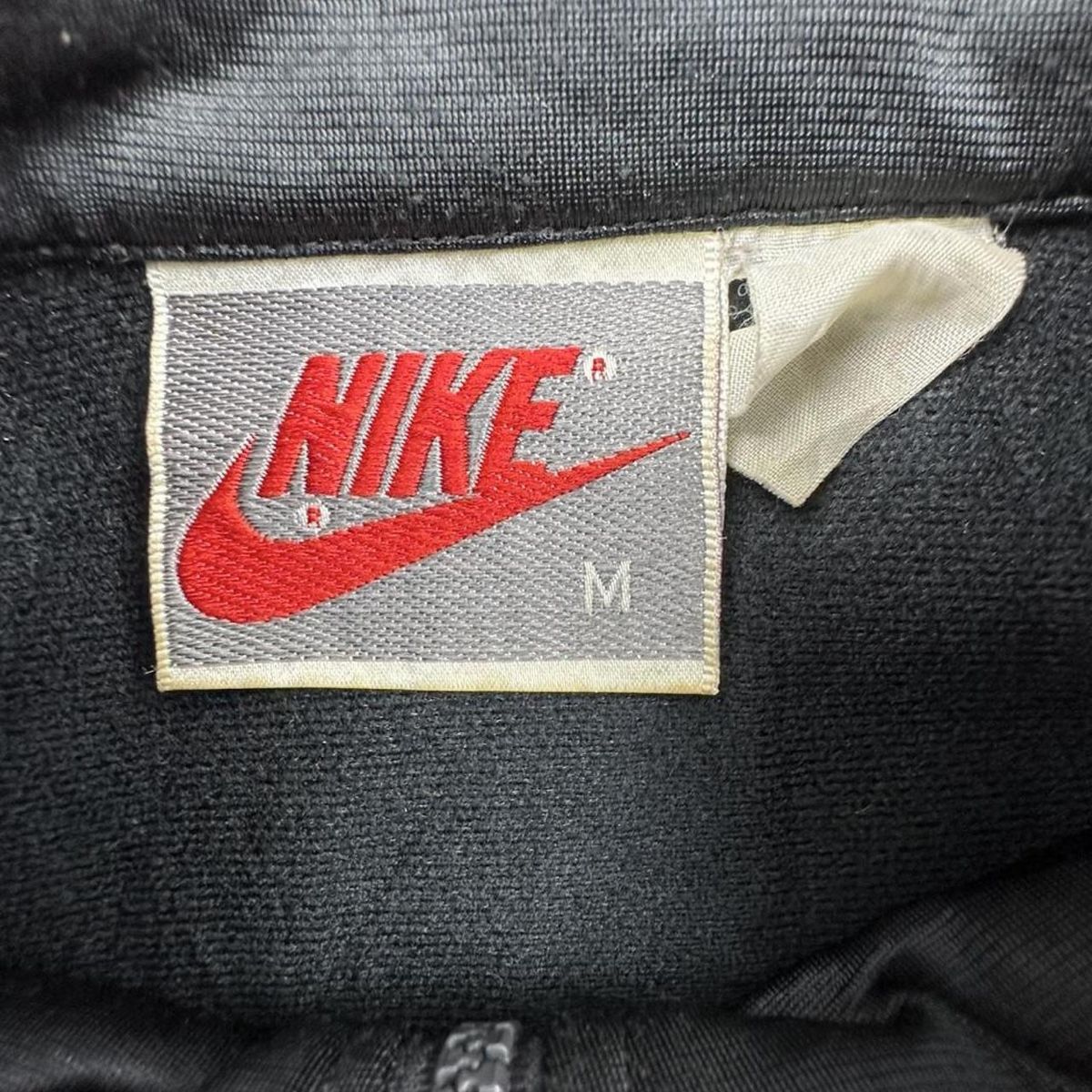 Nike Giacche: Nike black jacket – Usato da Erlinsbach SO venduto da TogaResell 3