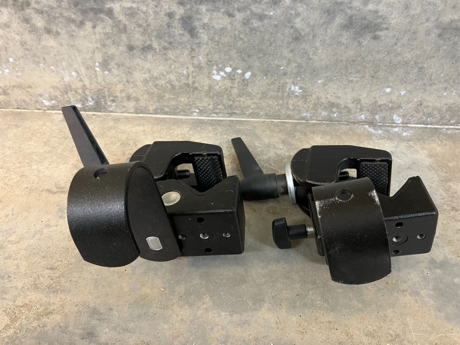 Manfrotto Altri Accessori: Manfrotto Clamps – Usato da Zug venduto da Parabens 1