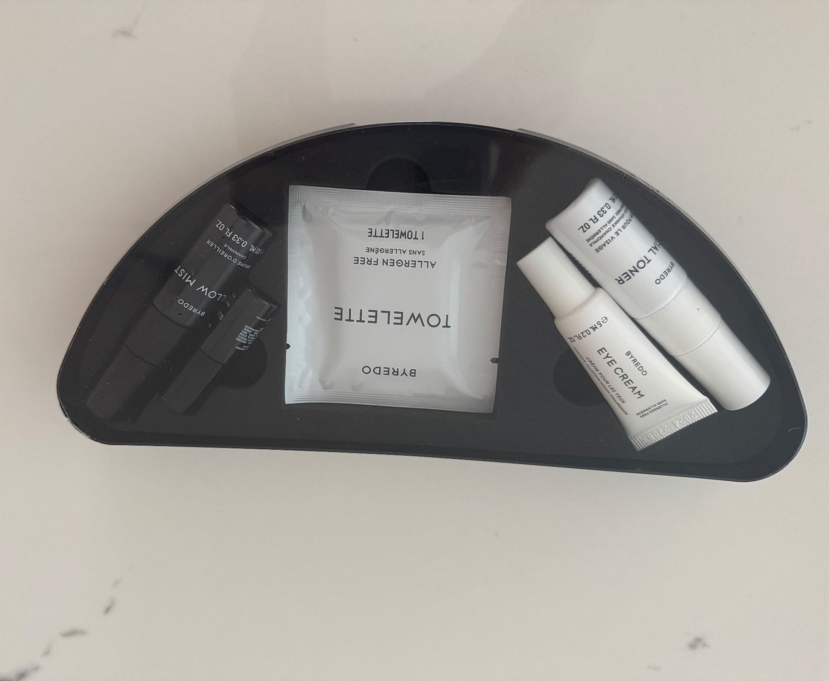 Custodie per cosmetici: Byredo Travel Sampler Set - Ganz neu – Nuovo e nell'imballaggio originale da Richterswil venduto da Lea_Schmidt 2