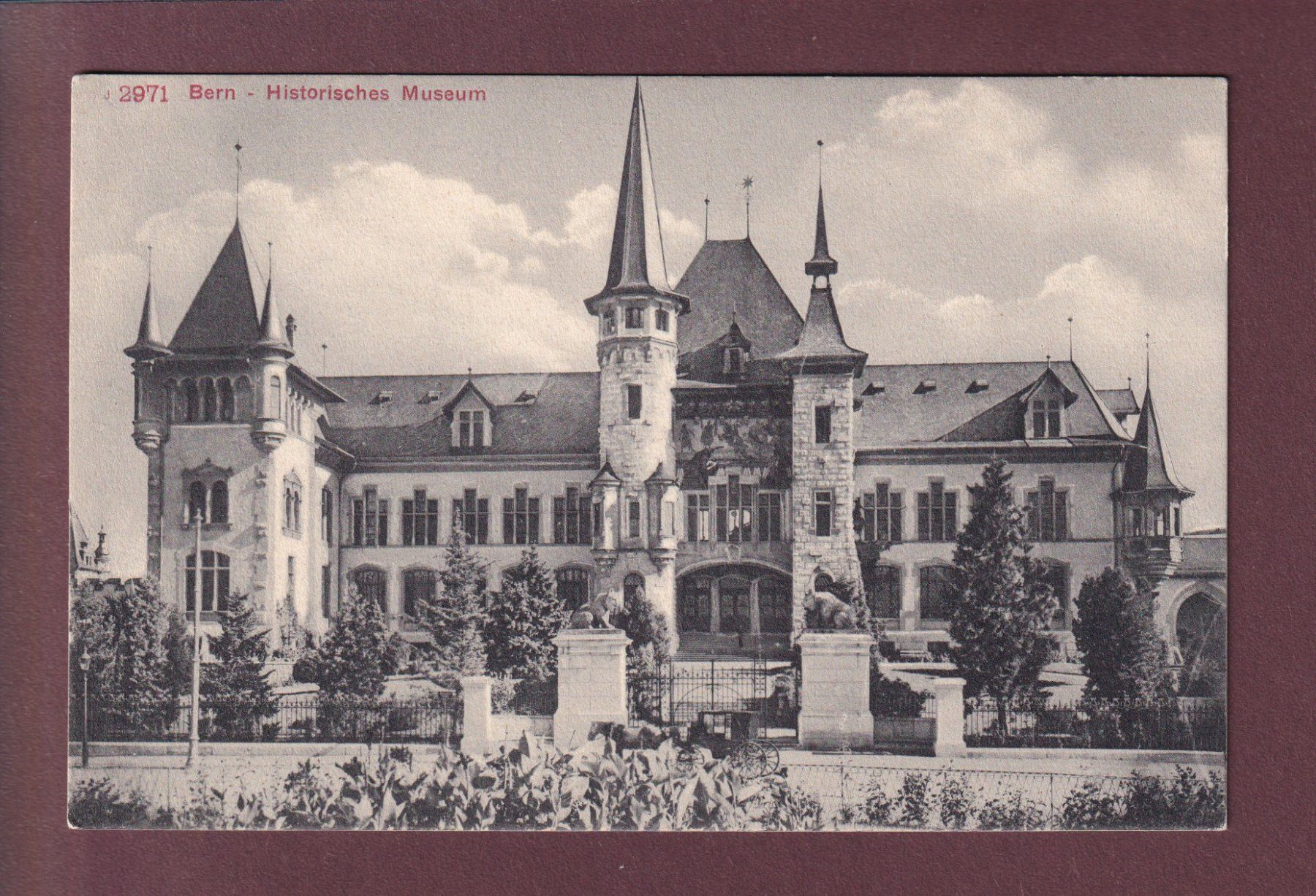 Cartoline postali: BERN - Historisches Museum - Kutsche – Usato da Pully venduto da nicecards