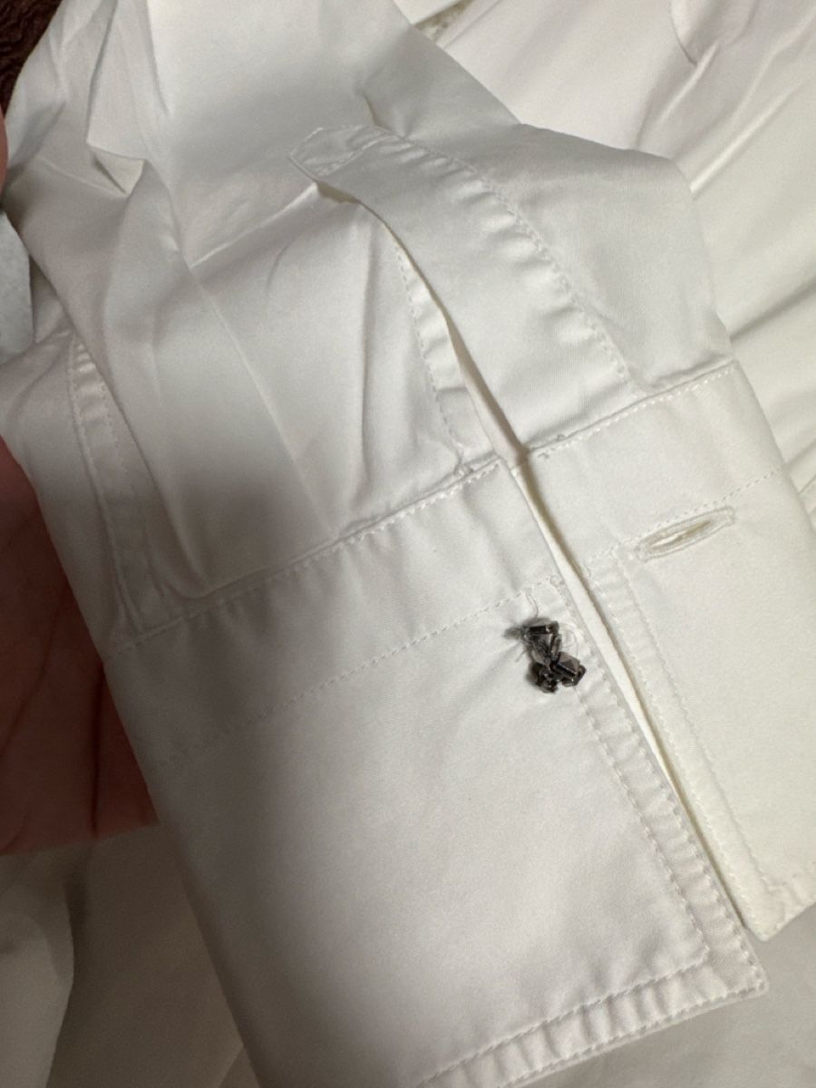 Brunello Cucinelli Chemisiers: Brunello Cucinelli Bluse  XL – Neuf (Voir description) à Mont-sur-Lausanne par EgisCloset. 2