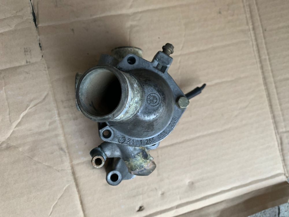 E30 Thermostat Gehäusen Kaufen auf Ricardo