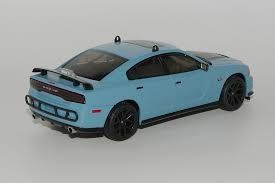 Dodge Modellini d'auto: Dodge Charger SRT8 2012-2014 hellblau / matt-schwarz "Fast – Nuovo e nell'imballaggio originale da Gerlafingen venduto da espero88 5